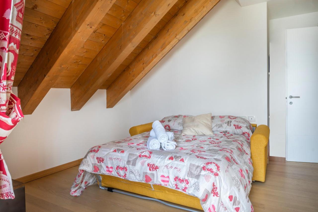 Golf View Apt With Parking And Mountain View! Apartment Tarvisio Exterior photo